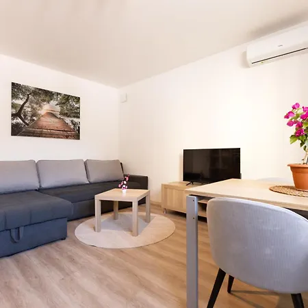 Daire Apartma Senicica